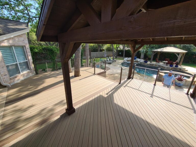 Custom Deck Design & Construction 